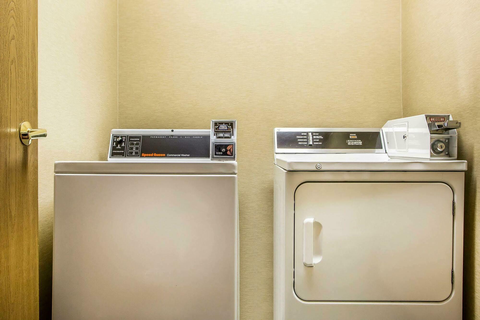 Quality Inn Greenville North Εξωτερικό φωτογραφία